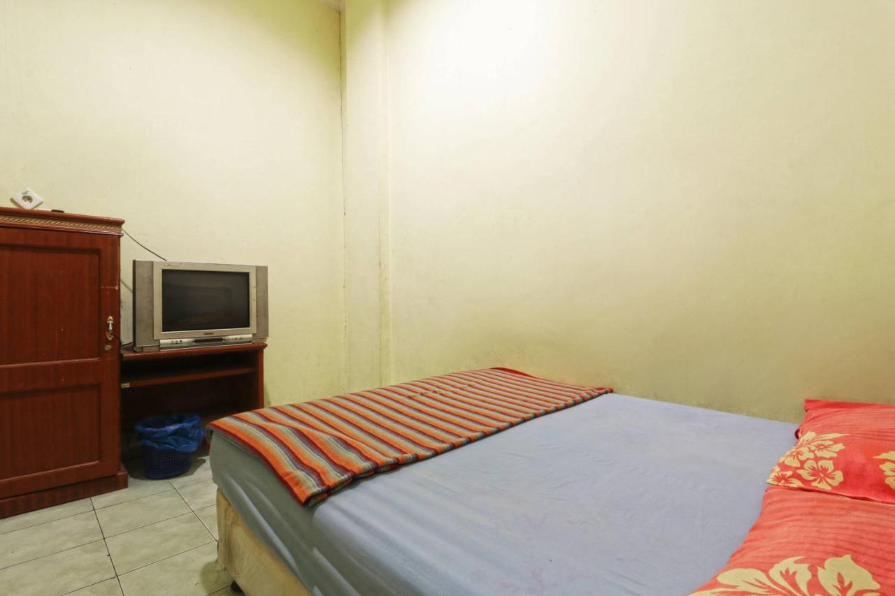 Hotel Wisma Cempaka 2 Syariah Parit  Exterior foto
